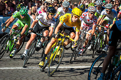 Bradley_Wiggins_Mark_Cavendish_-_2012_Tour_de_France