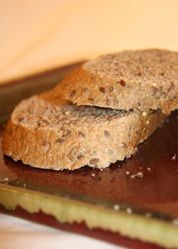 whole wheat bread slices