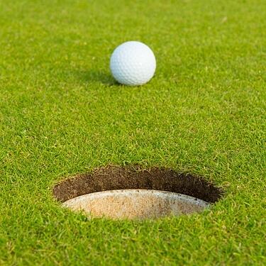 marketing_hole_in_one_be_the_ball_be_the_customer