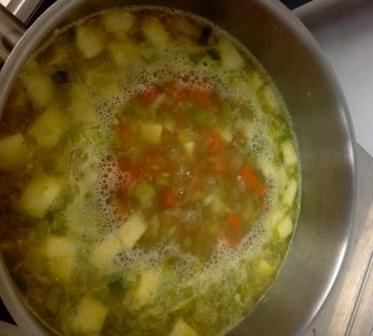 chicken_soup_simmering