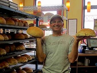 Miami_Great_Harvest_owner_with_bread