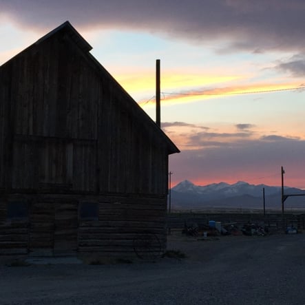 barn_at_sunset_web